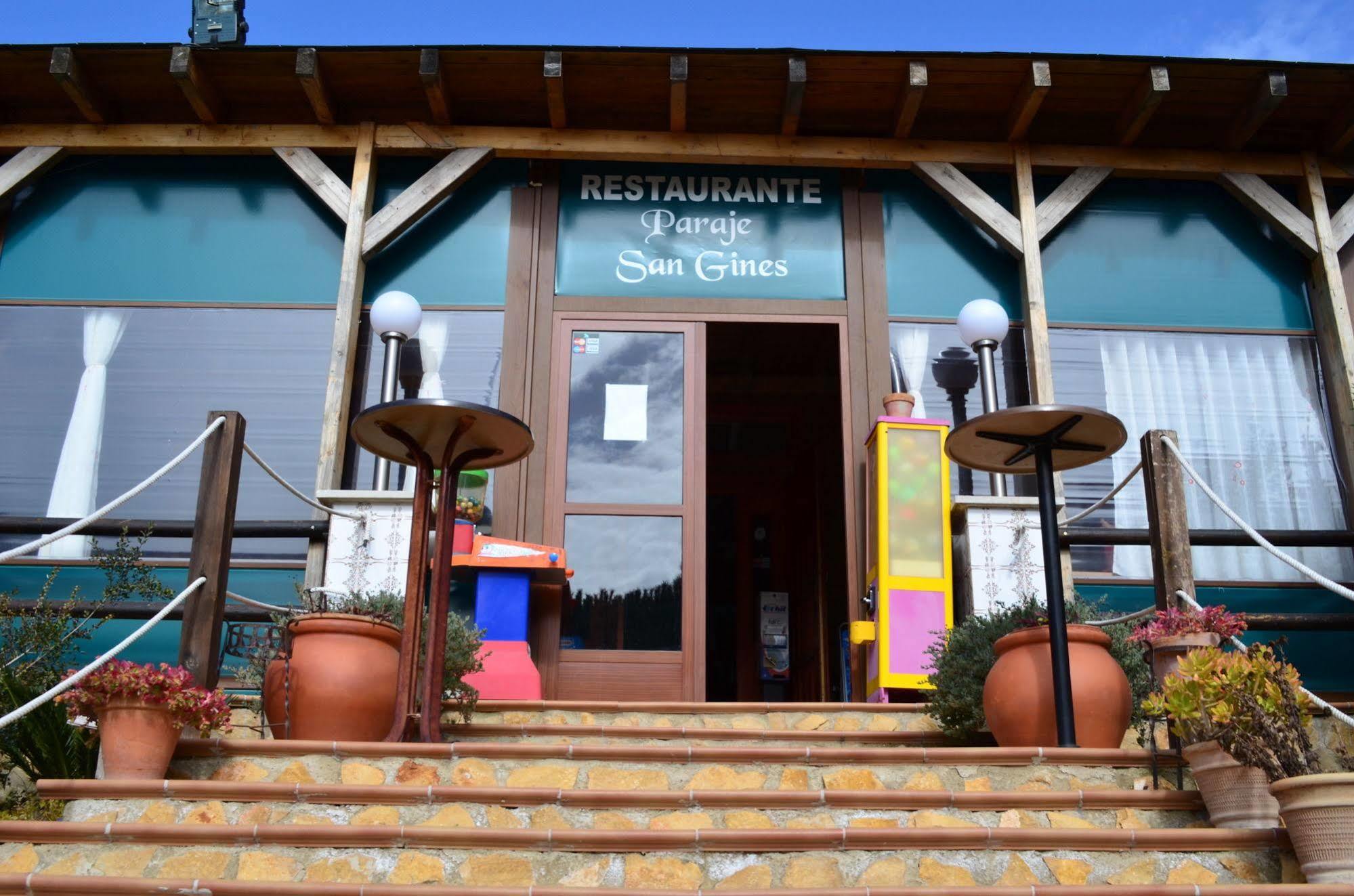 Apartamentos Paraje San Gines Andújar Exteriör bild