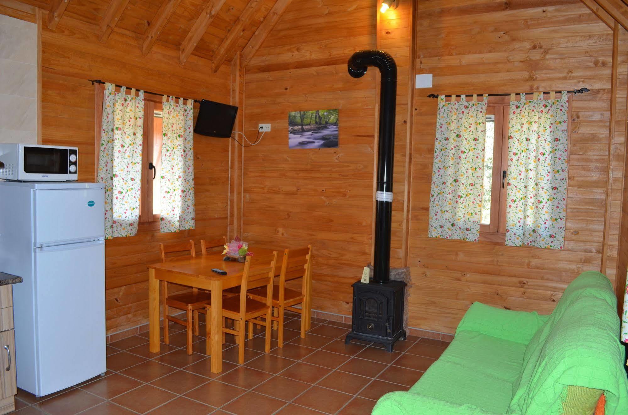Apartamentos Paraje San Gines Andújar Exteriör bild